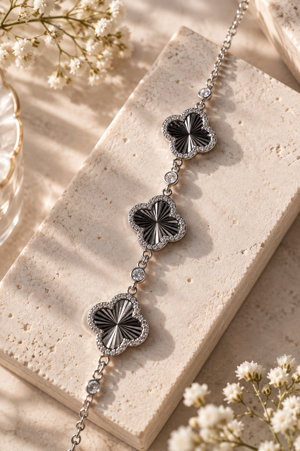 Enchanted Clover Pave 92.5 Silver Bracelet