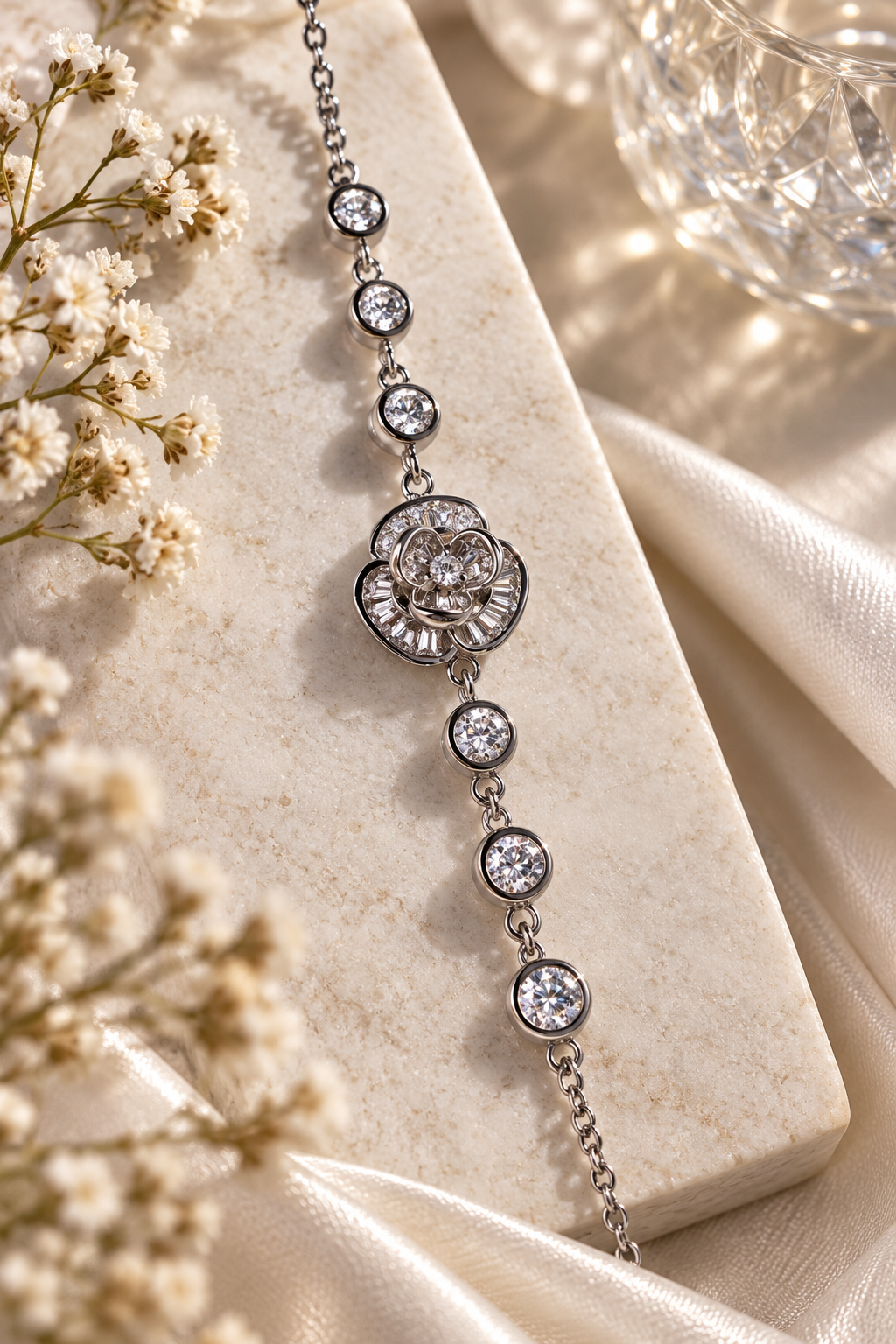 Blossom Solitaire Link 92.5 Sterling Silver Bracelet